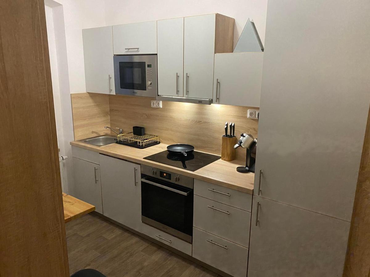 Apartmentscarlsbad Karlsbad Exteriör bild