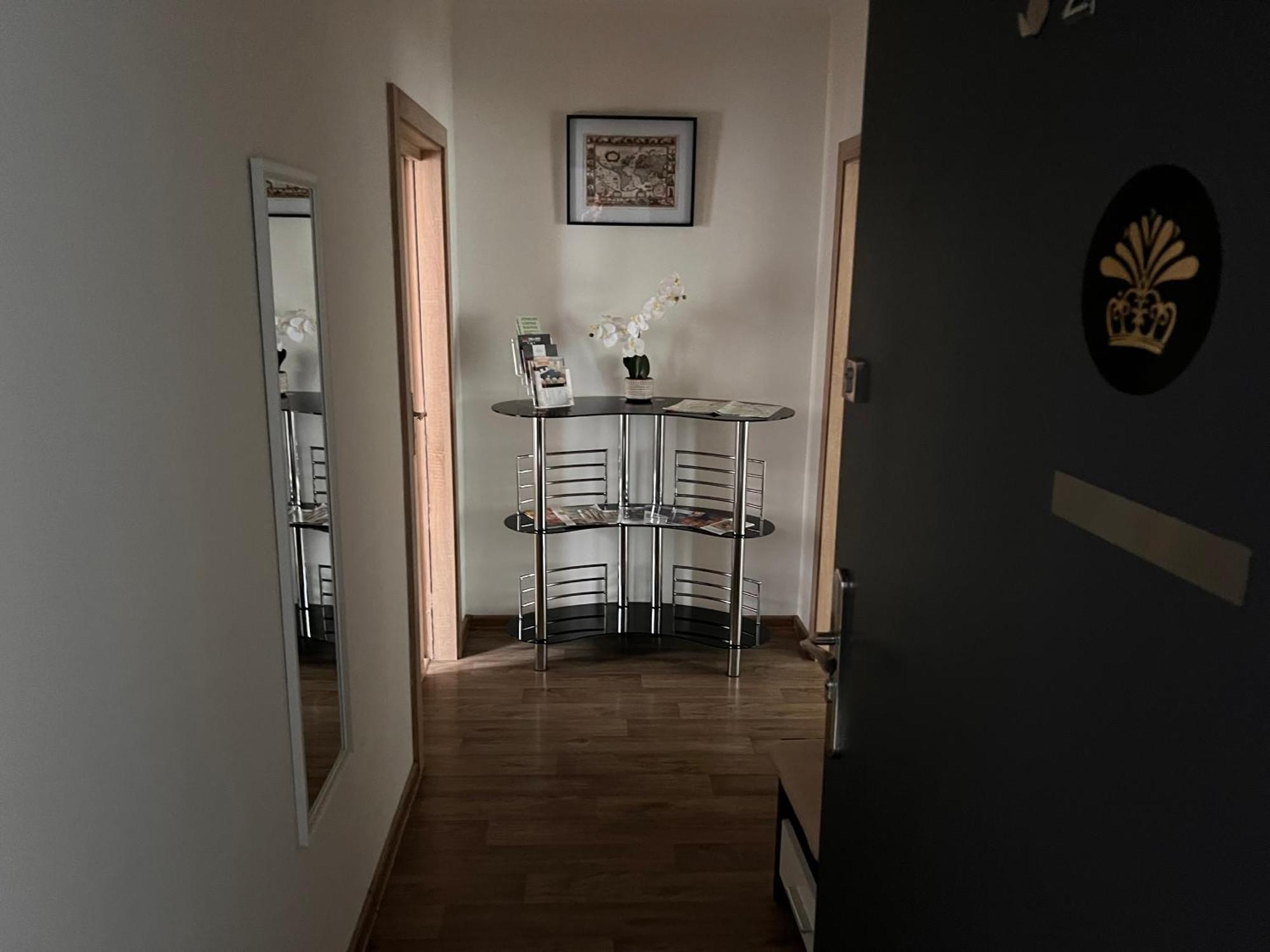 Apartmentscarlsbad Karlsbad Exteriör bild